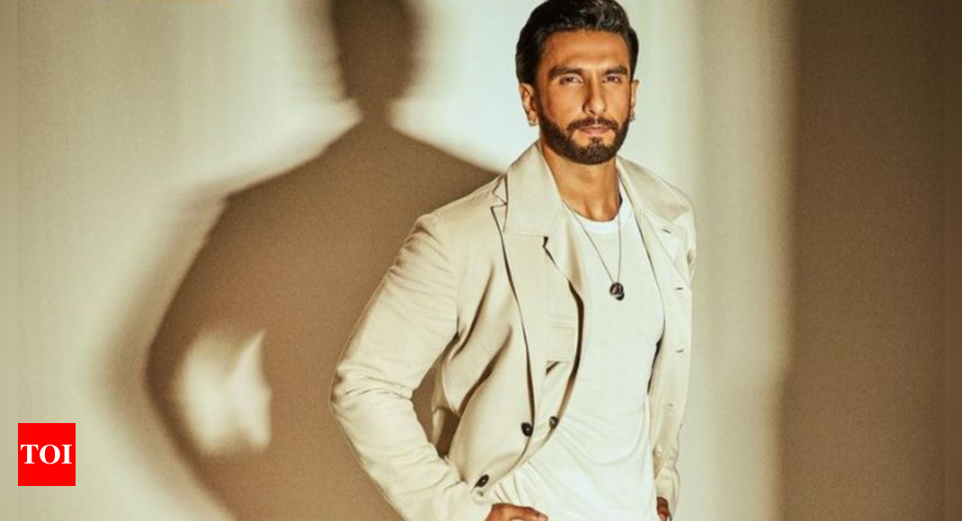 Ranveer Singh to resume shooting for Aditya Dhar’s directorial in November after completing a successful month-long first schedule in Thailand | Hindi Movie News