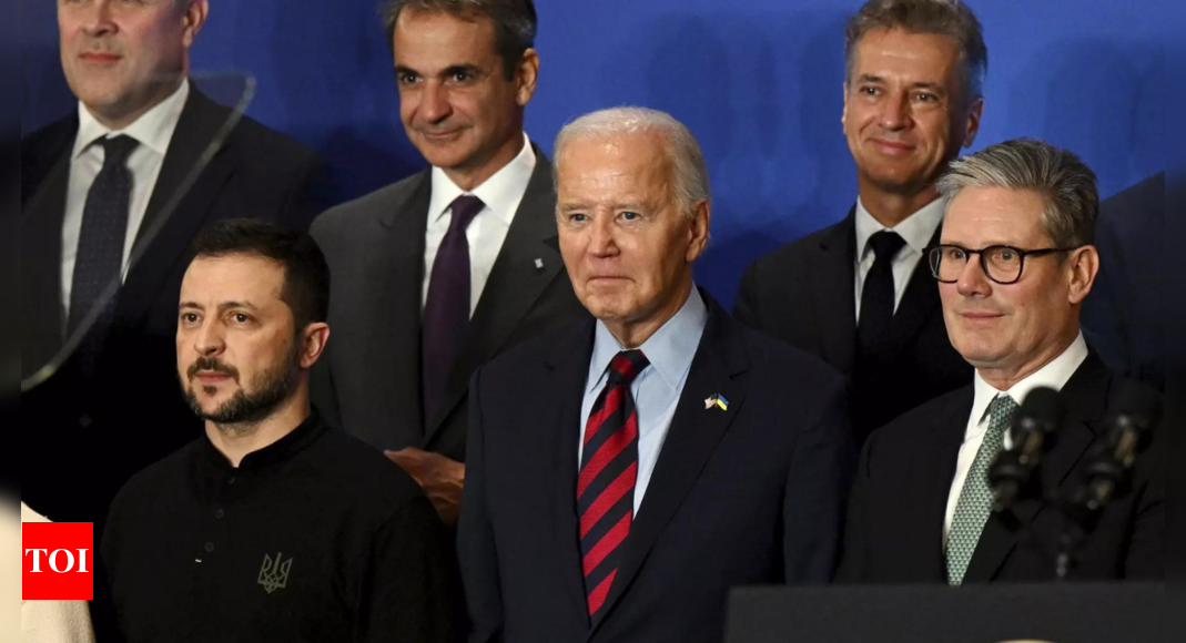 Biden gives ‘salesman’ Zelenskyy more weapons as Trump fumes about US getting suckered